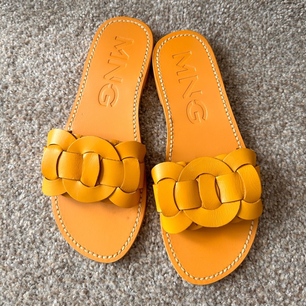 Mango leather sandals 8.5/9  size 40